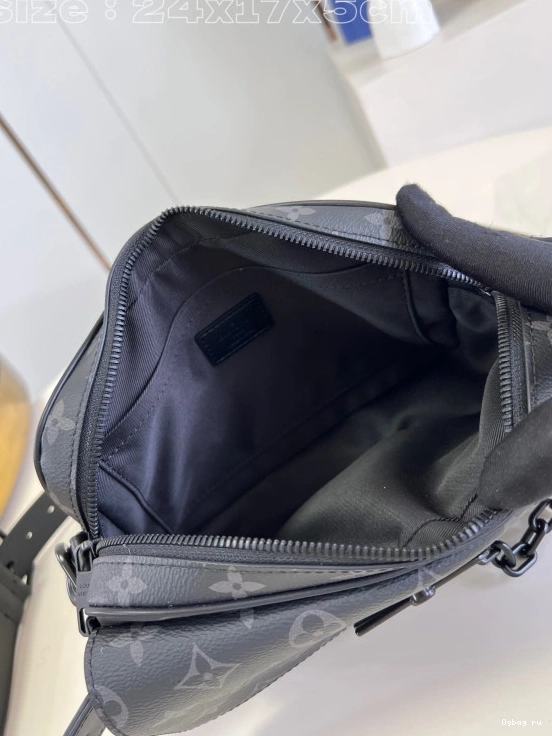 Steamer LOUIS Messenger VUITTON 0730